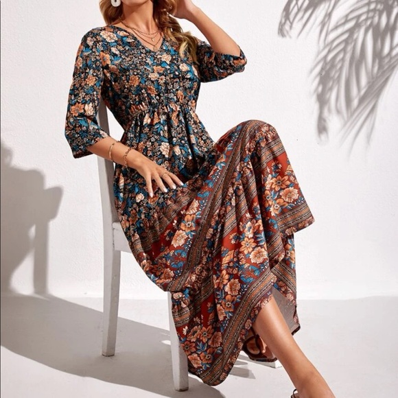 SOLD* NEW Kara & Kate Floral print V neck A-line dress - Picture 6 of 7